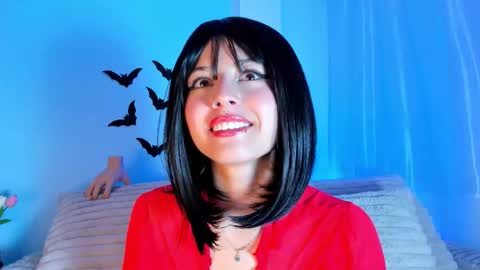 Snapshot of emilywithe_ chatting on October 2025 12:00:02 AM online show from October 2025 12:00:02 AM