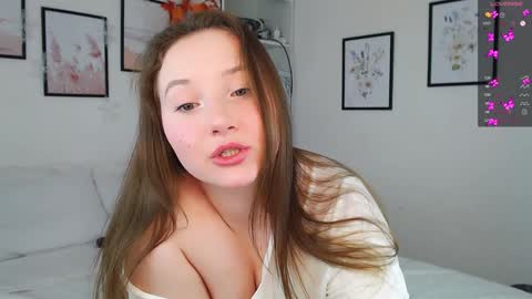 Snapshot of emilyxgrasez chatting on February 2025 08:11:01 AM Emily online show from February 2025 08:11:01 AM