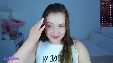 Snapshot of emilyxgrasez chatting on September 2025 12:32:02 AM Emily online show from September 2025 12:32:02 AM