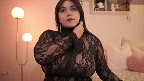 Snapshot of emilyxrose_ chatting on January 2025 07:45:01 PM IG thickemmsss online show from January 2025 07:45:01 PM