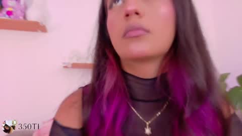 Emily Bank online show from April 2026 07:44:01 PM