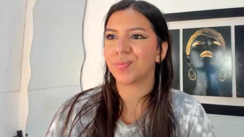 emilyy_cooperr online show from November 2025 12:27:01 PM