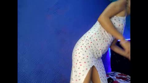 L i a    time online 7am - 1pm Gtm-5  online show from February 2026 03:30:01 PM