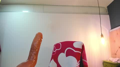 Emma online show from February 2025 01:28:01 PM