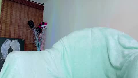 Emma online show from November 2025 08:46:02 AM