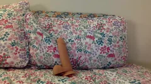 Emma online show from March 2025 03:19:01 AM