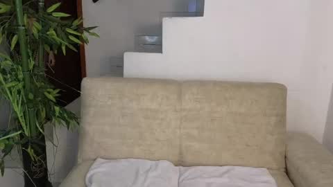 Emma Blue  modelo independiente online show from September 2025 04:01:01 AM