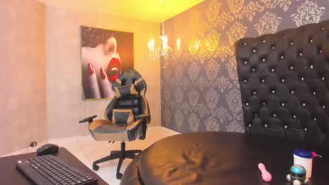 Im Emma  online show from September 2025 05:30:01 AM