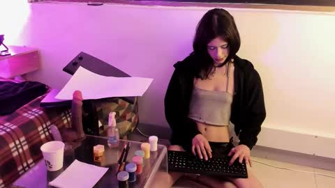 Emma Or you can call me cutie online show from March 2026 06:59:01 PM