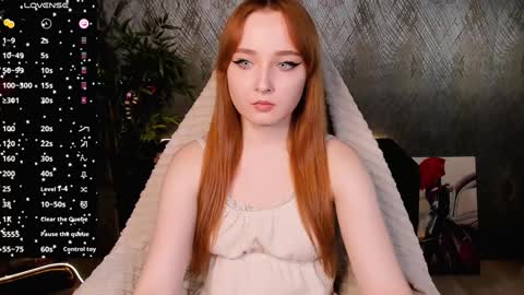 Snapshot of emma_chery chatting on January 2025 01:37:02 PM Emma online show from January 2025 01:37:02 PM