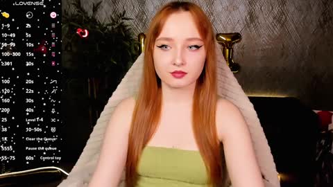 Snapshot of emma_chery chatting on February 2025 05:52:02 AM Emma online show from February 2025 05:52:02 AM