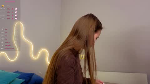 Emma online show from May 2026 02:07:02 AM