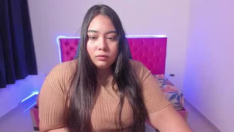 emma_cloup online show from January 2026 01:04:01 PM