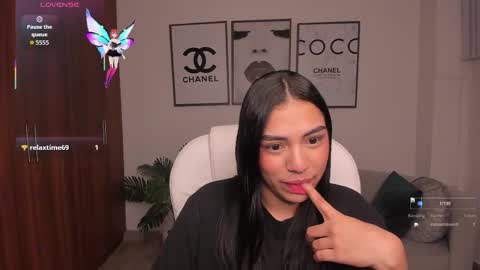 Snapshot of emma_connor1 chatting on November 2025 07:38:02 AM Emma online show from November 2025 07:38:02 AM