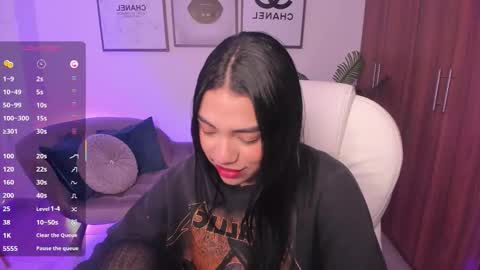 Snapshot of emma_connor1 chatting on November 2025 11:35:01 AM Emma online show from November 2025 11:35:01 AM