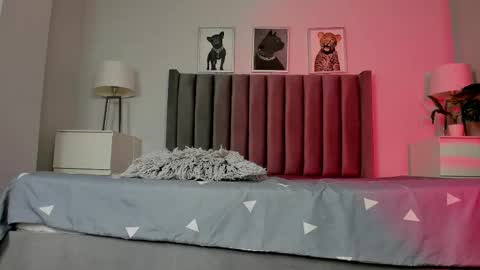 Emma online show from March 2026 07:51:02 PM