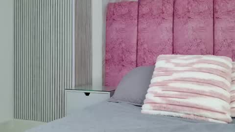 Emma online show from February 2026 03:02:01 AM