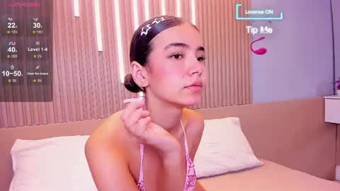Snapshot of emma_doll7 chatting on July 2026 01:29:02 PM E online show from July 2026 01:29:02 PM