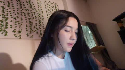 Snapshot of emma_johnson_ chatting on October 2025 01:53:02 AM emma_johnson_ online show from October 2025 01:53:02 AM