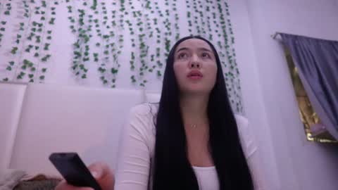 Snapshot of emma_johnson_ chatting on November 2025 01:16:02 AM emma_johnson_ online show from November 2025 01:16:02 AM