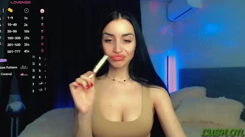 Emma online show from February 2025 04:16:02 PM