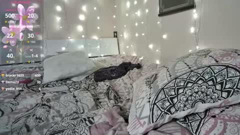 emma_just online show from March 2026 08:37:02 PM