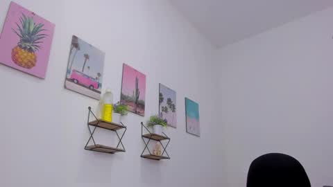 whises lits        online show from December 2025 12:03:02 PM