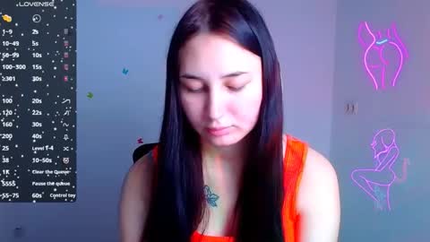 Emma online show from October 2025 05:49:01 AM