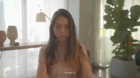 emma_lu1 online show from April 2026 10:16:01 PM