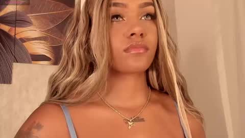 Snapshot of emma_morgann chatting on February 2025 11:35:02 AM Emma Morgann online show from February 2025 11:35:02 AM