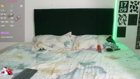 emma ortega online show from December 2024 04:05:02 PM