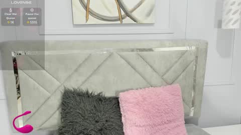 Snapshot of emma_payton chatting on January 2025 11:43:01 AM Emma online show from January 2025 11:43:01 AM