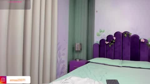 Emma online show from February 2025 09:39:02 PM