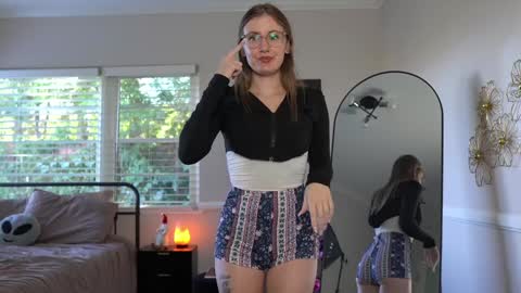 Snapshot of emma_ruby chatting on December 2024 05:53:02 PM Emma Ruby online show from December 2024 05:53:02 PM