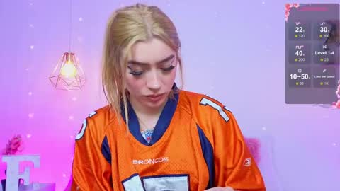 Snapshot of emma_softt chatting on May 2026 01:02:02 AM Emma Softt online show from May 2026 01:02:02 AM