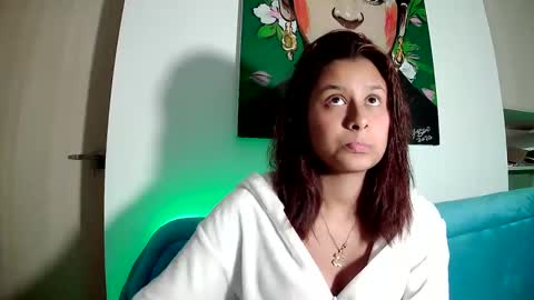 Emma online show from February 2025 02:49:01 AM