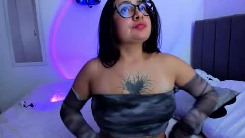 Emma online show from January 2026 04:49:02 AM