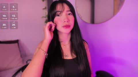 Snapshot of emma_woods__ chatting on January 2025 11:48:01 AM emma_woods__ online show from January 2025 11:48:01 AM