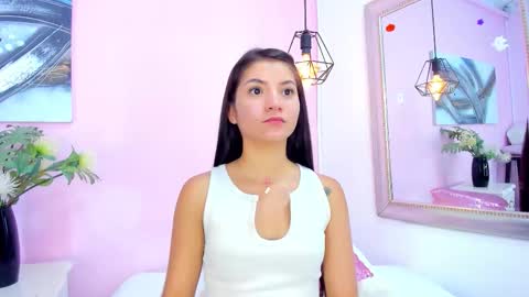 Emma  online show from November 2025 09:08:01 PM