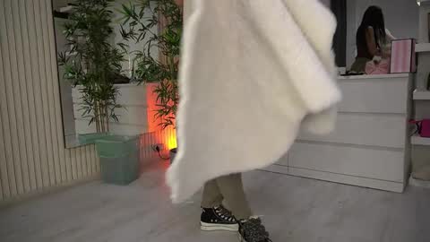 emmablanco online show from April 2026 05:08:02 AM