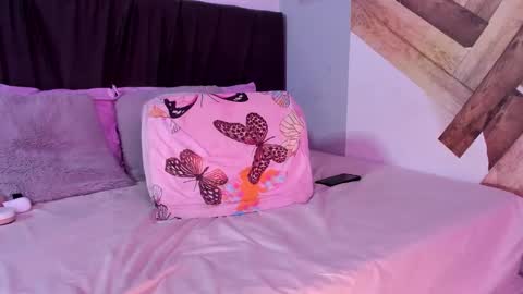 Snapshot of emmabrantt chatting on March 2026 03:47:01 PM Emma Brant online show from March 2026 03:47:01 PM