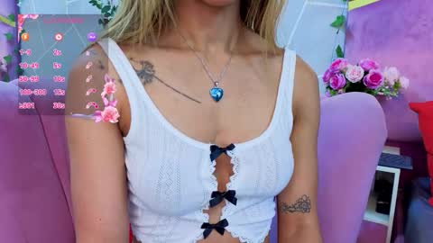 emma cortez online show from November 2025 11:42:02 AM