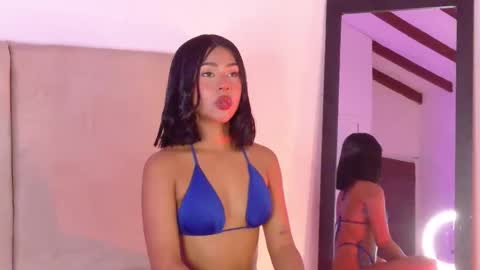 Snapshot of emmadalton chatting on February 2026 04:50:01 PM E M M A online show from February 2026 04:50:01 PM