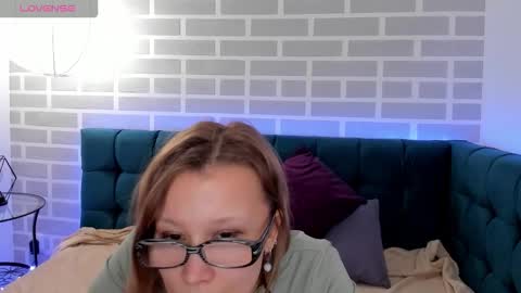 Snapshot of emmaethereal chatting on February 2026 06:22:01 AM Emma 3 online show from February 2026 06:22:01 AM