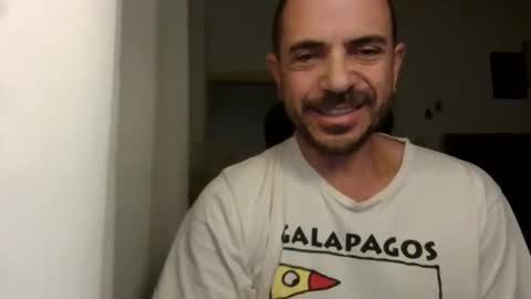 Snapshot of emmagold123 chatting on December 2024 04:26:02 AM Ariel online show from December 2024 04:26:02 AM