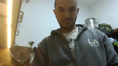 Snapshot of emmagold123 chatting on December 2024 05:12:01 AM Ariel online show from December 2024 05:12:01 AM