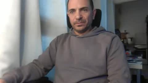 Ariel online show from March 2026 05:37:02 AM