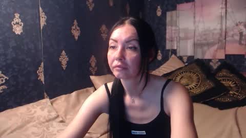 EmmaGoldX online show from October 2025 04:57:02 AM