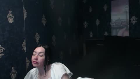 Snapshot of emmagoldx chatting on May 2026 09:31:02 PM EmmaGoldX online show from May 2026 09:31:02 PM