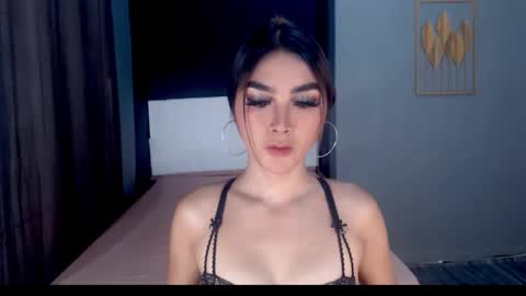 Snapshot of emmahardcockts chatting on June 2026 02:49:02 AM Emma online show from June 2026 02:49:02 AM